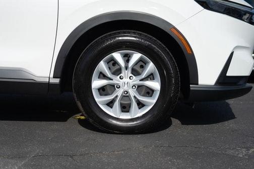 Platinum White Pearl 2024 Honda CR-V LX