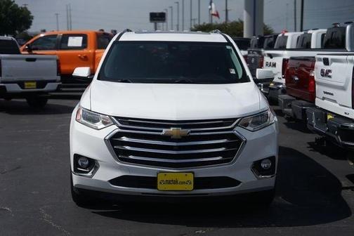 Summit White 2019 Chevrolet Traverse Premier