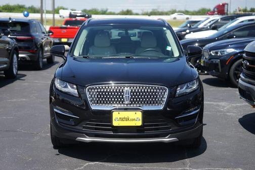 Infinite Black Metallic 2019 Lincoln MKC Select