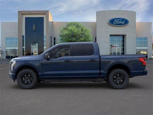 2025 Ford F-150 Lightning XLT