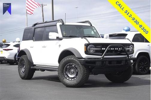 2024 Ford Bronco Outer Banks
