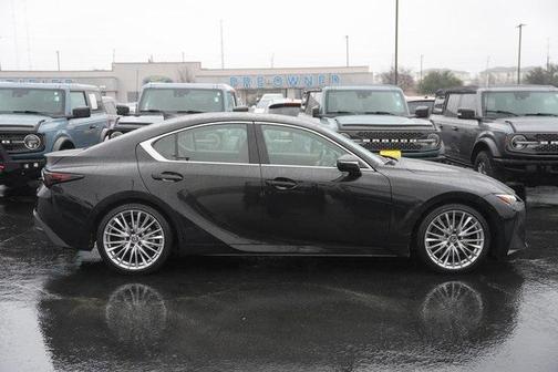 2022 Lexus IS 300 Base