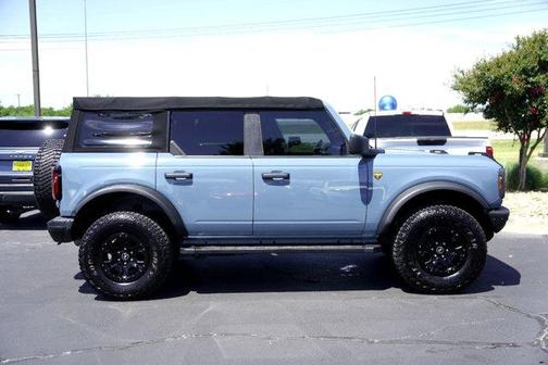 2021 Ford Bronco Badlands