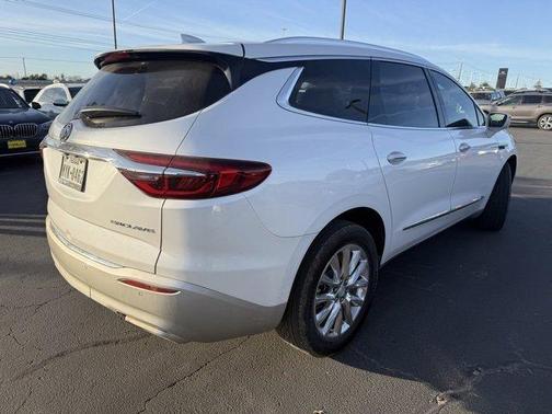 2019 Buick Enclave Essence