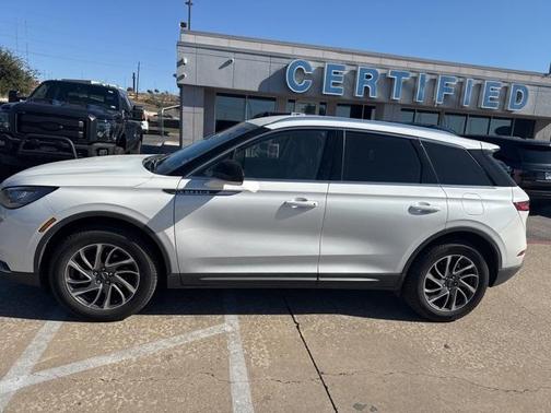 2021 Lincoln Corsair Standard