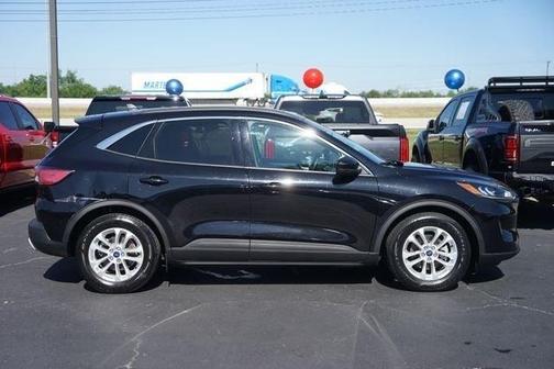 Black Metallic 2020 Ford Escape SE