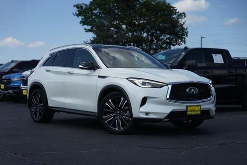 Majestic White 2021 INFINITI QX50 Luxe