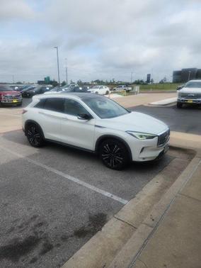 Majestic White 2021 INFINITI QX50 Luxe