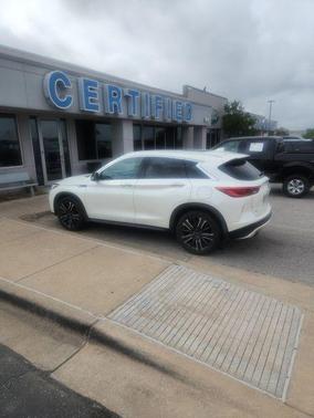 Majestic White 2021 INFINITI QX50 Luxe