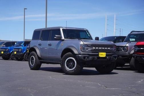 Iconic Silver Metallic 2023 Ford Bronco Badlands