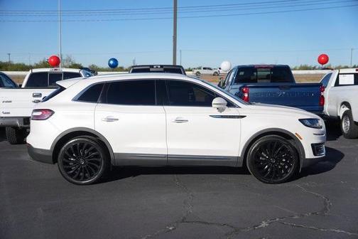 2019 Lincoln Nautilus Black Label