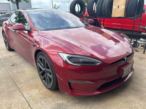 Red Multi 2023 Tesla Model S Plaid