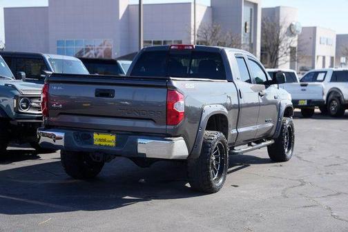 2017 Toyota Tundra SR5