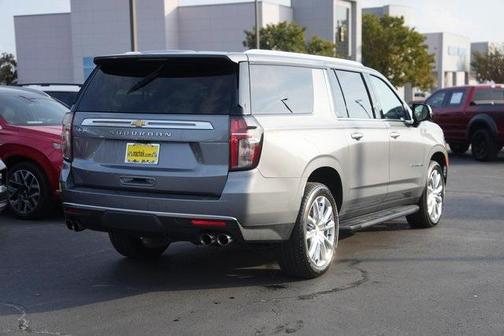 2021 Chevrolet Suburban High Country