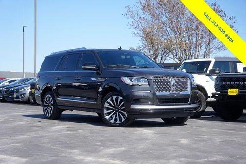 2022 Lincoln Navigator L Reserve