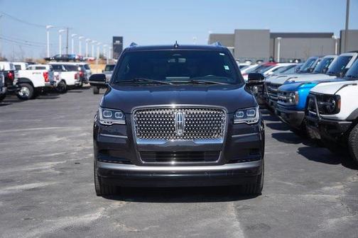 2022 Lincoln Navigator L Reserve