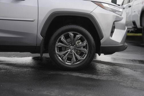 2023 Toyota RAV4 Hybrid XLE Premium