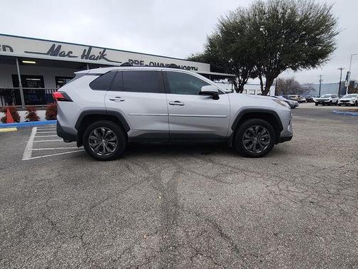 2023 Toyota RAV4 Hybrid XLE Premium