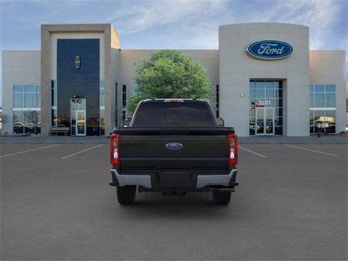 2025 Ford F-250 XLT