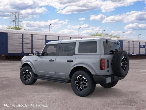 Avalanche Gray 2026 Ford Bronco Outer Banks