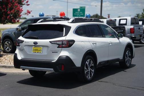 Crystal White Pearl 2021 Subaru Outback Touring