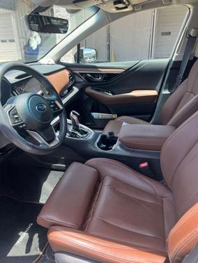 Crystal White Pearl 2021 Subaru Outback Touring