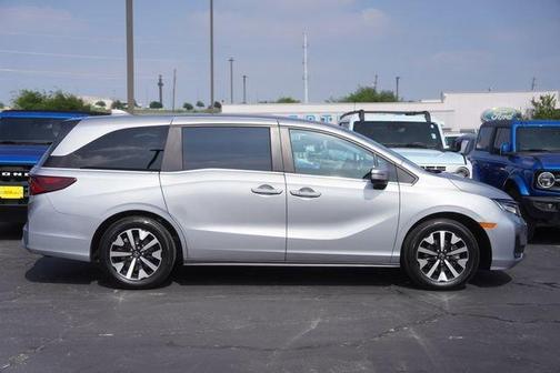 Solar Silver Metallic 2025 Honda Odyssey EX-L
