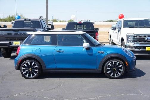 2023 MINI SE Hardtop BASE