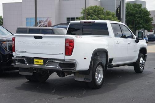 Summit White 2024 Chevrolet Silverado 3500 LTZ
