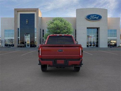 2025 Ford F-250 XLT