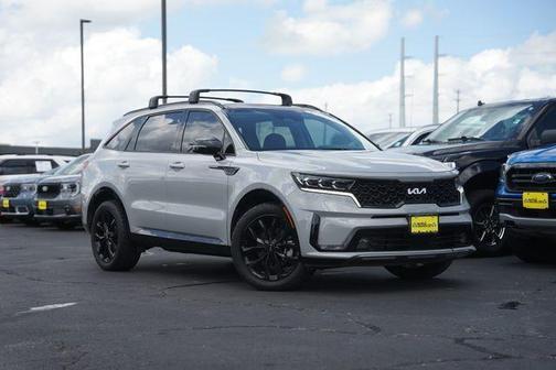 Wolf Gray 2023 Kia Sorento SX