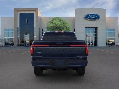2025 Ford F-150 Lightning Platinum