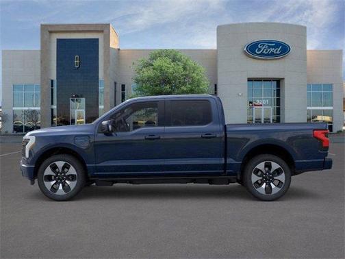 2025 Ford F-150 Lightning Platinum