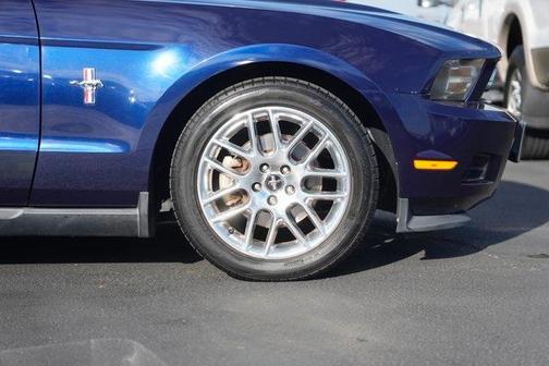 2012 Ford Mustang V6 Premium