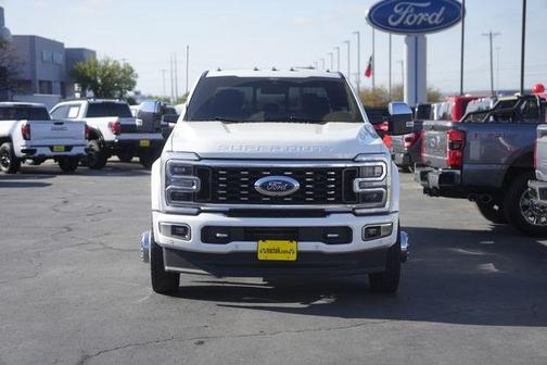 2024 Ford F-450 Platinum