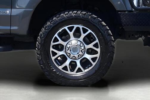 Magnetic 2020 Ford F-350 Lariat Super Duty