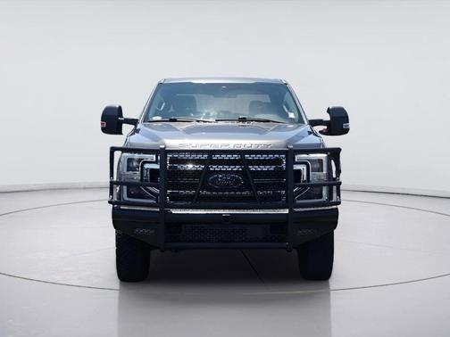 Magnetic 2020 Ford F-350 Lariat Super Duty