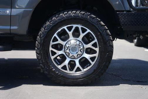 Magnetic 2020 Ford F-350 Lariat Super Duty
