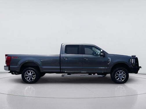 Magnetic 2020 Ford F-350 Lariat Super Duty