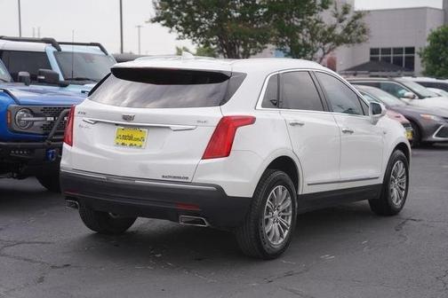 Crystal White Tri-Coat 2018 Cadillac XT5 Luxury