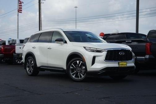 Majestic White 2024 INFINITI QX60 Luxe