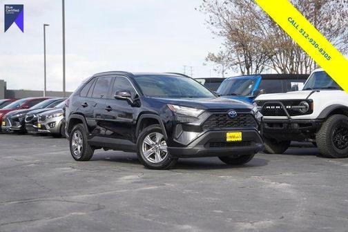 2022 Toyota RAV4 Hybrid XLE