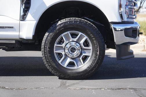 2024 Ford F-350 Lariat Super Duty