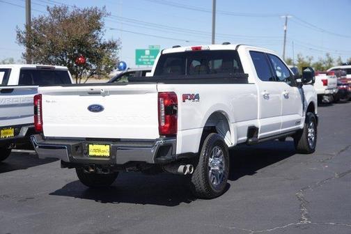 2024 Ford F-350 Lariat Super Duty