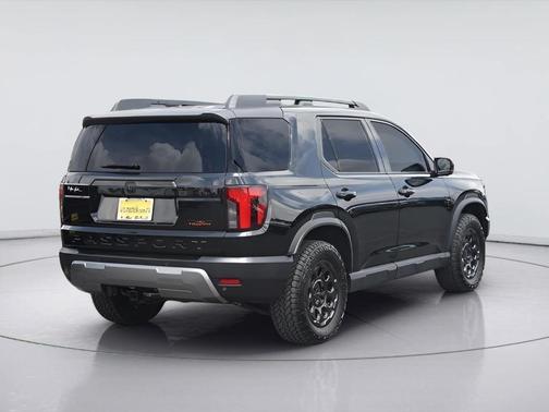 Crystal Black Pearl 2026 Honda Passport TrailSport Elite Blackout