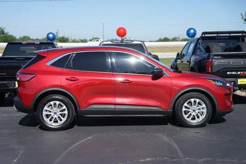 Red Metallic 2022 Ford Escape SE