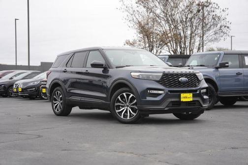 2022 Ford Explorer ST
