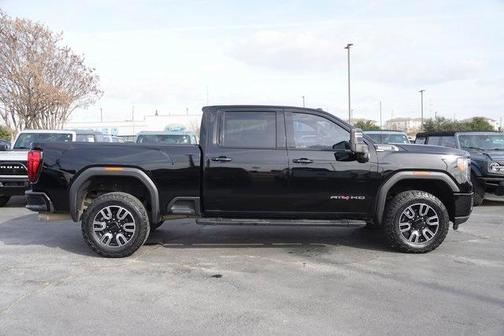 2020 GMC Sierra 2500 AT4