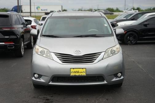 Silver Sky Metallic 2013 Toyota Sienna XLE