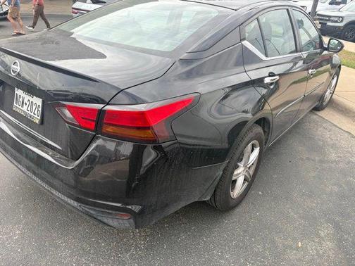 Black 2020 Nissan Altima 2.5 S